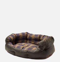 BARBOUR Maison | 35In Luxury Dog Bed Tartan