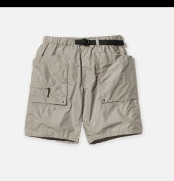 GOLDWIN Shorts | Ripstop Cargo Short Oak Beige