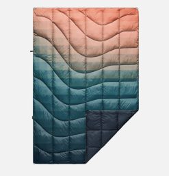 RUMPL Maison | Nanoloft® Puffy Blanket Patina Pixel Fade