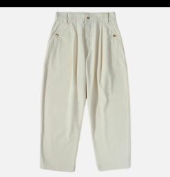 STANDARD TYPES Pantalons | Naval Button Pants Neutral