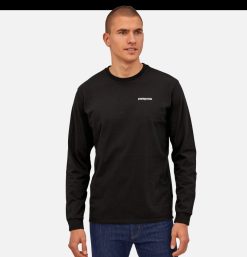 PATAGONIA T-Shirts | T-Shirt P6 Logo Ml Black